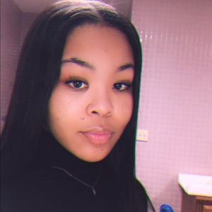 Meet your Posher, Jania